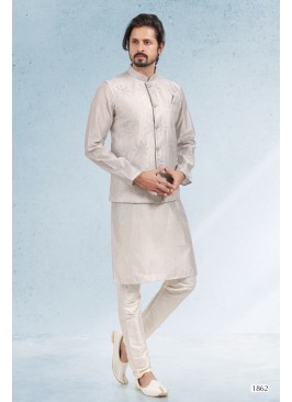 Men's Grey Ethnic Motifs Kurta & Pyjamas With Nehru Jacket