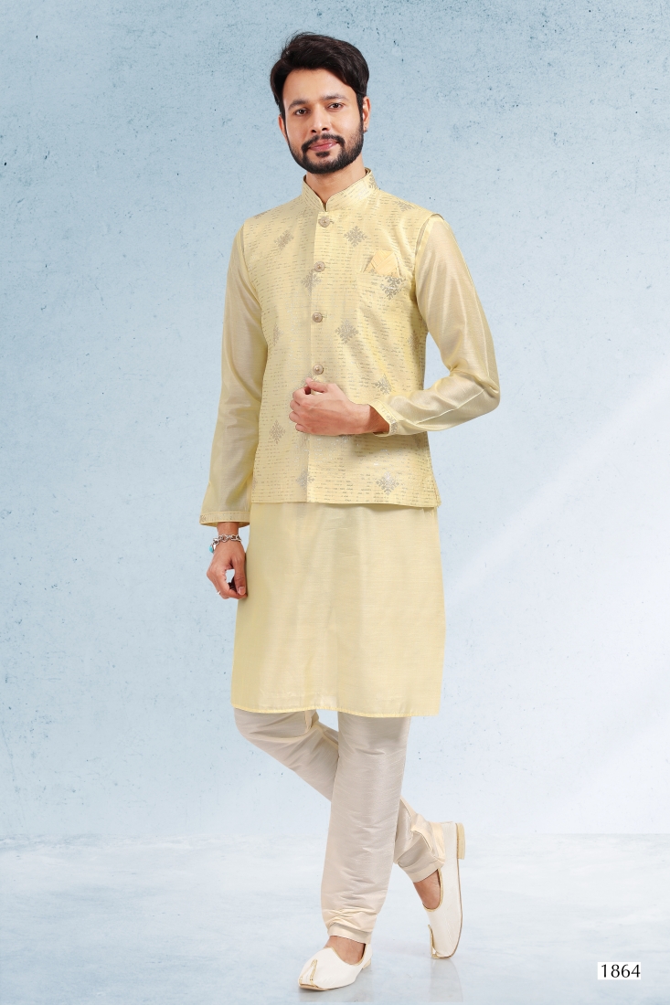 Men's Yellow Ethnic Motifs Kurta & Pyjamas With Nehru Jacket