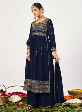 Mesmeric Embroidered Navy Blue Designer Salwar Suit 