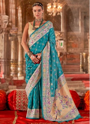 Modernistic Silk Festival Designer Saree