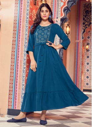 Morpeach  Party Rayon Casual Kurti