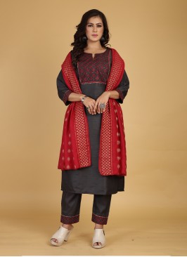 Observable Cotton Silk Embroidered Designer Salwar Suit