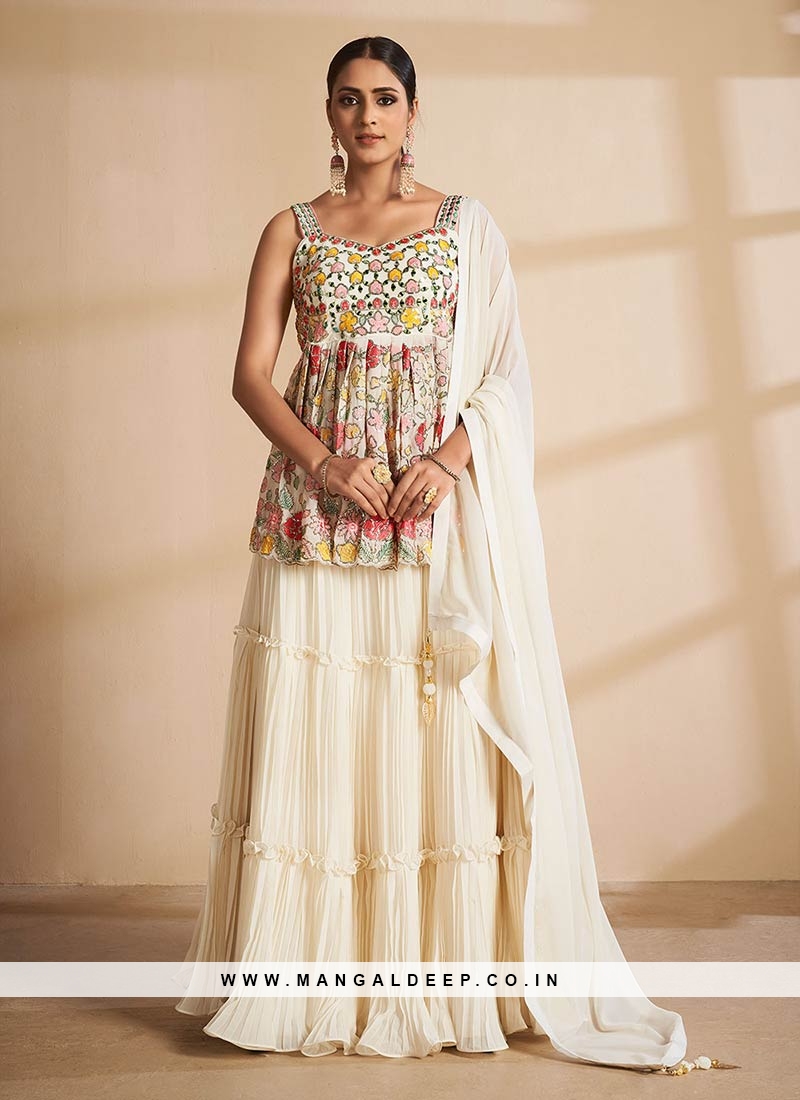 Off White Color Georgette Thread Work Readymade Suit