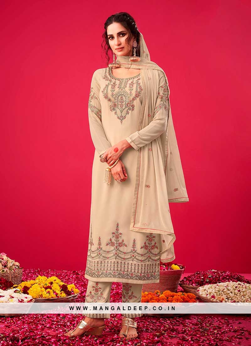 Off White Color Goegrtte Pakistani Salwar Suit