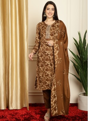 Pashmina Geometric Print Pant Style Suit in Brown