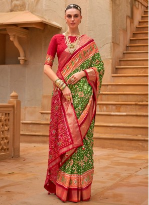 Patola Silk  Weaving Contemporary Saree in Green and Red