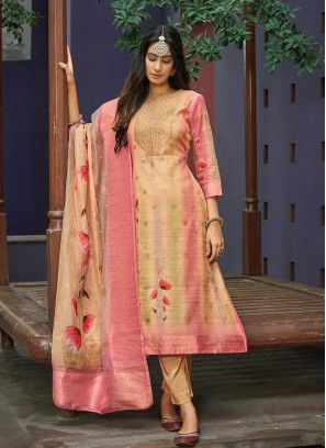 Peach Color Ladies Salwar Kameez