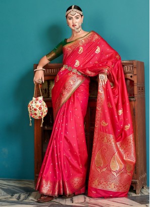 Peppy Silk Weaving Fuchsia Contemporary Style Saree