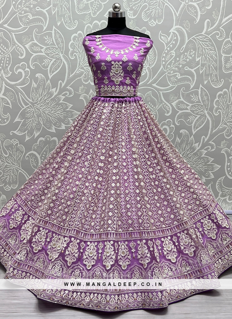 Party Wear Gowns - Buy Latest Party Wear Fancy Gowns at Best Price In..