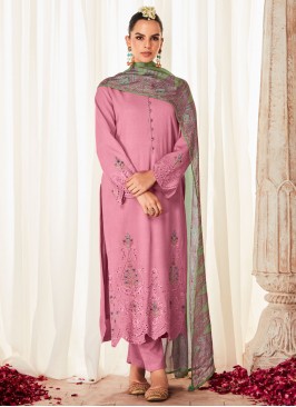 Pink Embroidered Ceremonial Salwar Kameez