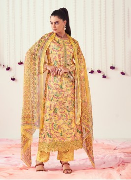 Prominent Cotton Embroidered Floor Length Salwar Suit