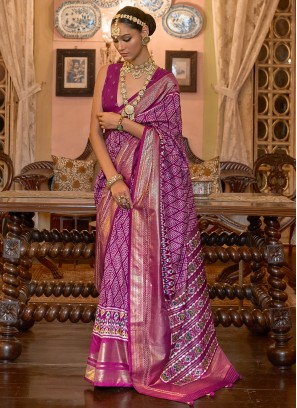 Purple Color Trendy Saree