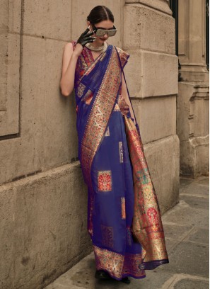 Purple Handloom silk Trendy Saree