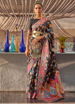 Radiant Handloom silk Grey Weaving Contemporary Saree