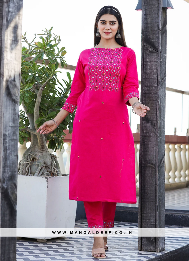 Classy Designer Wear Single Pleated Cotton Party Wear Kurti