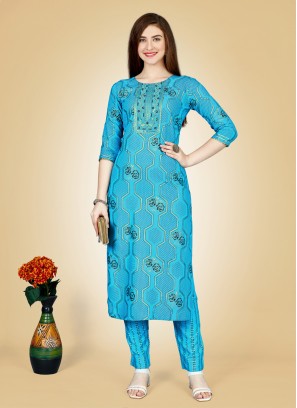 Black Rayon Embroidered Party Wear Kurti