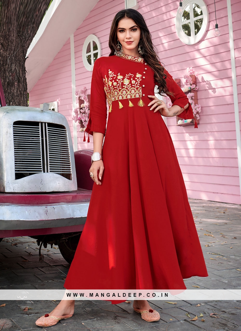 Rose Red Printed Short Kurti With Flared Palazzo And Dupatta With Red  Bandhani Men Kurta Pajama Couple Matching Dress at Rs 8199.00 | Delhi| ID:  2849557066630