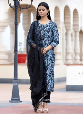 Refreshing Cotton Printed Salwar Kameez