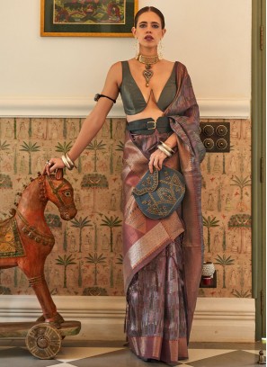 Refreshing Green Weaving Saree