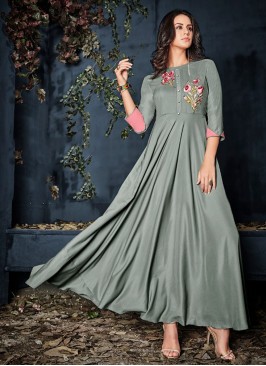 Resplendent Embroidered Festival Party Wear Kurti