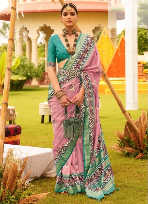 Resplendent Patola Print Patola Silk  Designer Saree