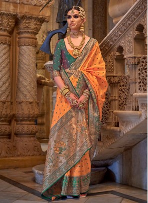 Resplendent Silk Classic Saree