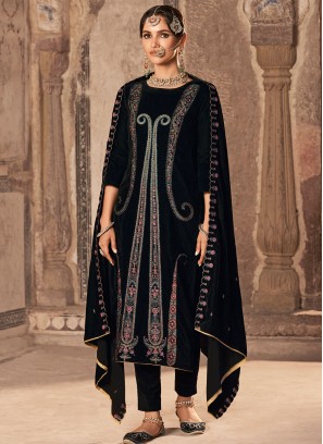 Resplendent Velvet Black Zari Trendy Salwar Suit