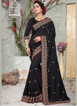 Riveting Black Zari Designer Traditional Saree
