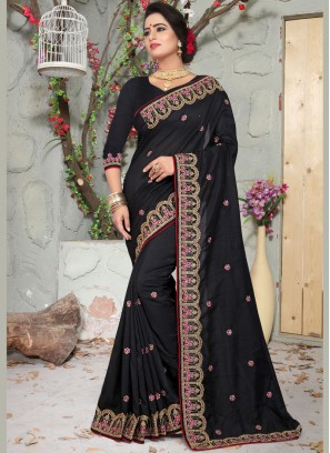 Riveting Black Zari Designer Traditional Saree