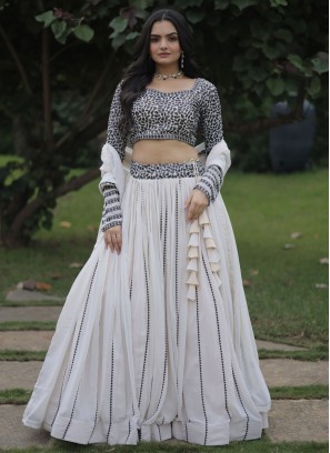 Ruritanian Off White Lehenga Choli