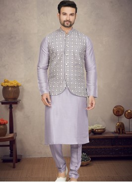 Light Purple Elegance: Tussar Silk Kurta Trouser Jacket Ensemble