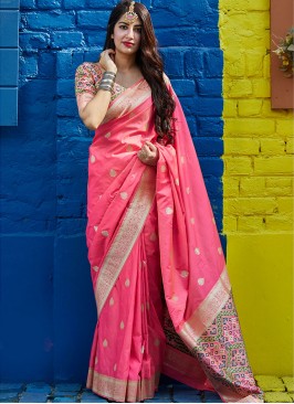 Sangeet Function Wear Pink Color Banarasi Silk Saree