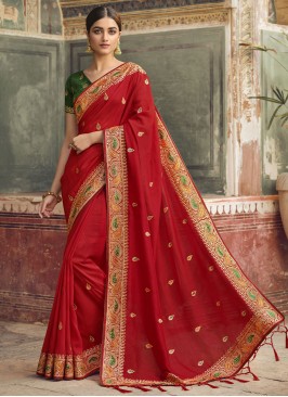 Scintillating Art Silk Red Trendy Saree