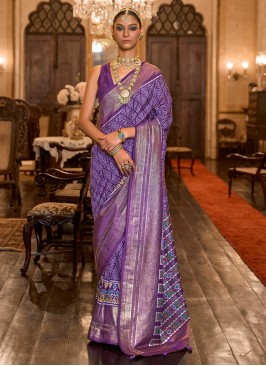 Scintillating Purple Party Trendy Saree