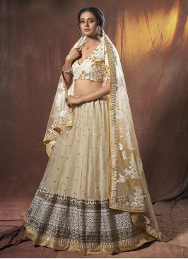 Scintillating Zari Engagement Lehenga Choli