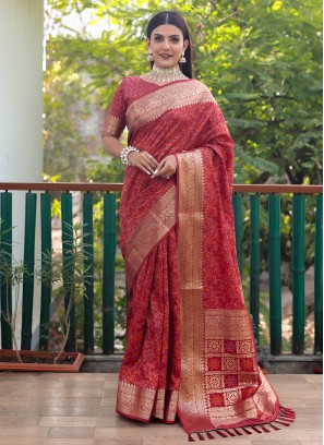 Sensational Weaving Reception Classic Saree
