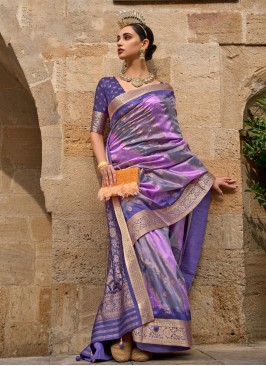 Snazzy Weaving Festival Saree