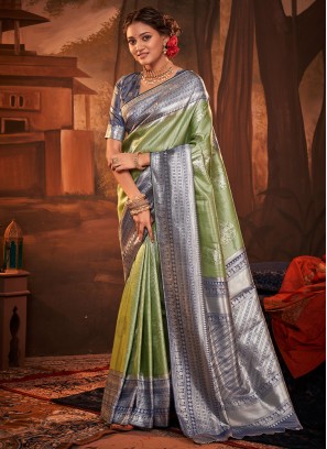 Specialised Green Weaving Kanchipuram Silk Classic Saree