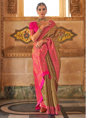 Spellbinding Banarasi Silk Trendy Saree