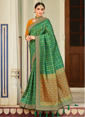 Spellbinding Banarasi Silk Weaving Green Contemporary Saree