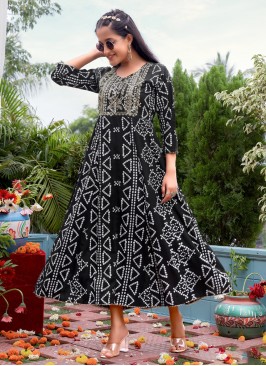 Spellbinding Khadi Casual Trendy Gown