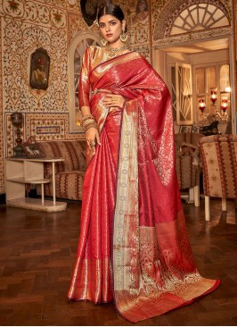 Spellbinding Trendy Saree For Sangeet