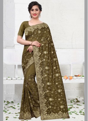 Staggering Silk Saree For Festival