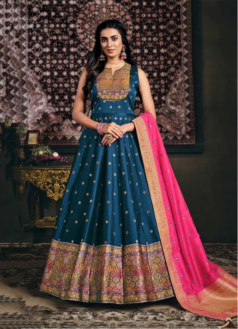 Blue cocktail gown with delicate gold stone work – Ricco India