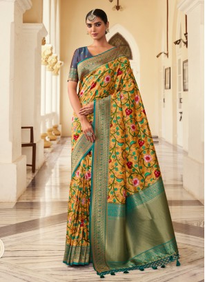 Stupendous Designer Saree For Sangeet