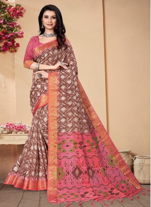Stylish Banarasi Silk Border Trendy Saree