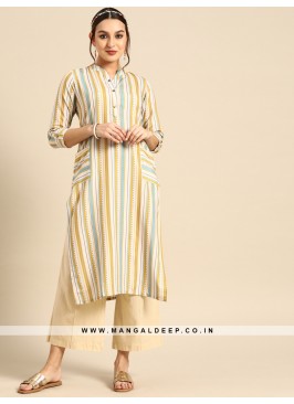 Stylish Rayon Kurti Pant Set with Digital Print Work.