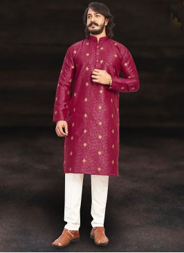 Suave Maroon Kurta Set