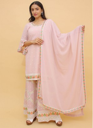 Sumptuous Peach Georgette Designer Salwar Suit