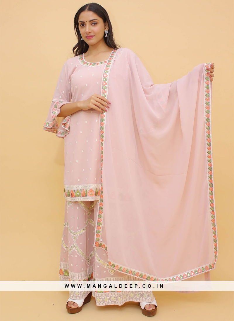 Sumptuous Peach Georgette Designer Salwar Suit